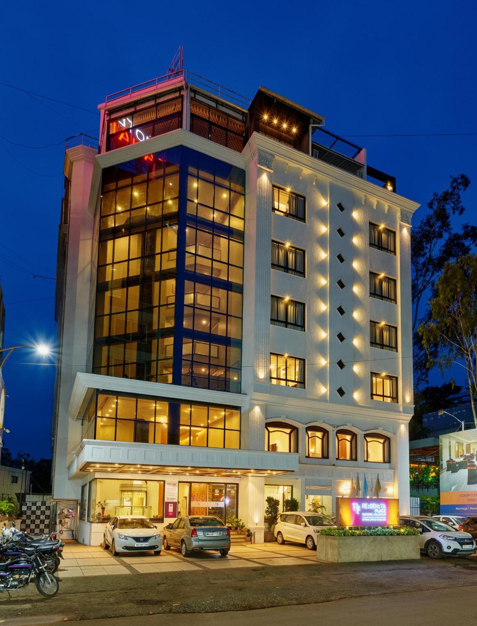 Regenta Place Raysons Kolhapur Dış mekan fotoğraf